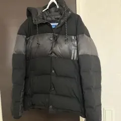 アディダス　オリジナルス　ダウンジャケット