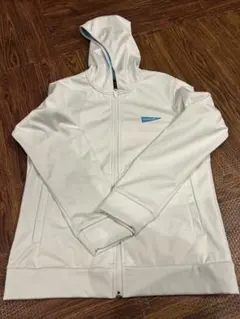 新品　キスマーク　ゴルフウエア　フルジップパーカー　L