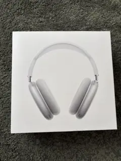 値段交渉OK』Apple AirPods Maxシルバー （カバー付き） - メルカリ