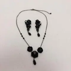 ハナカビーズ hanakabeads 尾州ロリィタ ネックレス＆イヤリング