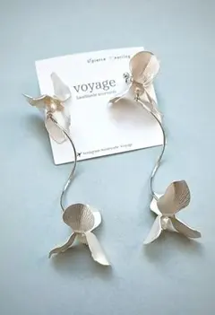 【再販】マットシルバー フラワー ピアス イヤリング ブライダル ハンドメイド