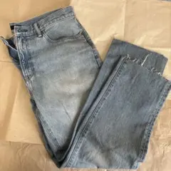 UNIQLO JEANS レギュラーフィットストレートジーンズ　XL