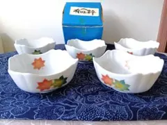 新品　有田焼　 清兵衛作 有田粋　高雄　食器　小鉢　紅葉柄　角小鉢　和食器