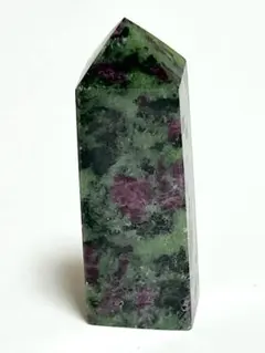 【クリスマスセール】ルビーインゾイサイト　ポイント　タワー　天然石　7.3cm