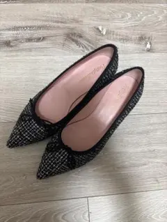 Pretty Ballerinas ツイード パンプス サイズ38のサムネイル