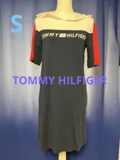 TOMMY HILFIGER フード付きミニワンピースのサムネイル