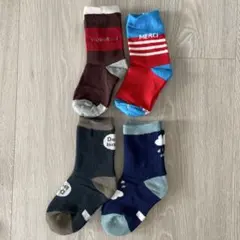 【未使用】キッズ　靴下　4足セット　16〜18cm