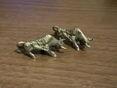 牛のオブジェ 真鍮製 置物 2体セット