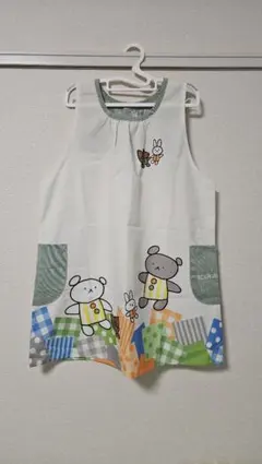 保育士　エプロン　　　こぐまちゃん