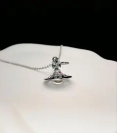 極美品✨ ヴィヴィアン プチオーブ ネックレス ラインストーン 