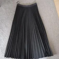 ユニクロ:C☆プリーツスカートS☆ダークグレー