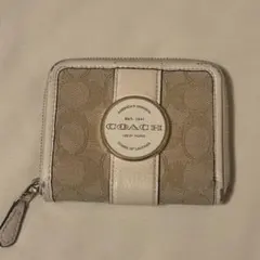 M*。様 coach 財布 ベージュ