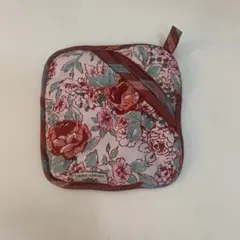 LAURA ASHLEY HOME 鍋つかみのサムネイル