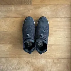 Reebok インスタポンプ フューリー ブラック