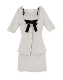 Aiden pleats mini dress andmary - メルカリ