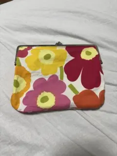 marimekko がま口ポーチ