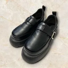 ✨人気✨niko and… オリジナルボリュームTストラップシューズ M 厚底のサムネイル