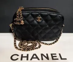 CHANEL ブラック キルティング チェーンショルダーバッグ ノベルティ