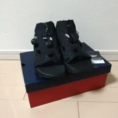 【美品】 Reebok インスタポンプフューリー サンダル 24.0