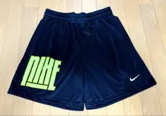 NIKE スポーツウェア　男性用　黒色 トレーニングショートパンツ