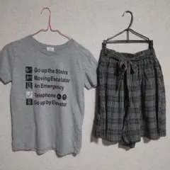 1158グレーTシャツ&チェックキュロットスカート