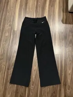 Nike DRI-FIT ブラックパンツ Sサイズ