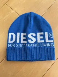 DIESEL ロゴ入りニット帽 青のサムネイル