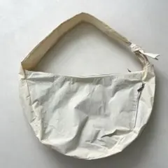 Item thumbnail for item dcf67f9a-7b3e-4fa5-8617-0fd573362954