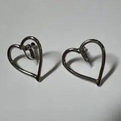 シルバー ハート型 クリップ式イヤリング