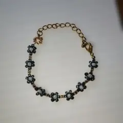 フラワーモチーフ ビーズブレスレット