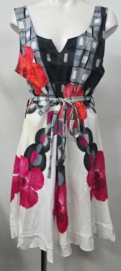 Desigual ノースリーブ 花柄 ウエストベルト付 L y89のサムネイル