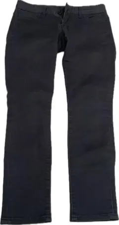 黒スリムフィットデニムパンツ