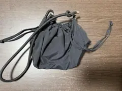 バッグ　ブラック