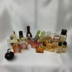 Christian Dior .CHANEL等　ミニ香水セット