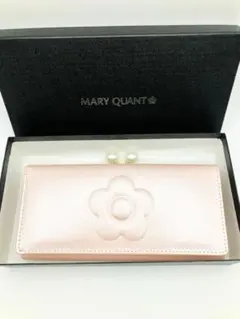 美品　MARY QUANT フラワーモチーフ長財布