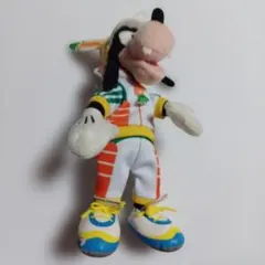 2014年　グーフィー　ぬいぐるみバッジ
