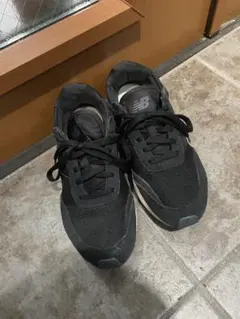 【別注】＜New Balance＞U370 スニーカー 24.5cm ブラックのサムネイル