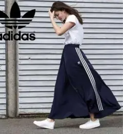 adidasオリジナル サテンロングフレアスカート ブラック