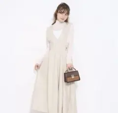 ✦新品未使用✦Apuweiser-riche オトナフリル オールインワン 2 Apuweiser-riche（アプワイザーリッシェ）の「オトナフリル