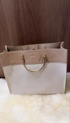 Item thumbnail for item 212d4e00-3711-4e4a-8d92-990d7e639b07