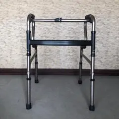 Item thumbnail for item 26a37cb8-752d-454e-a91e-7b8ef85b9ccc