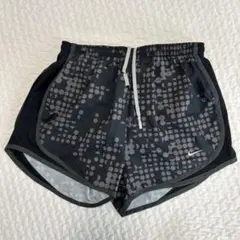 ナイキ ショートパンツ ランニング XS DRI-FIT レディース