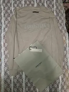 ESSENTIALS 長袖カットソー ベージュ