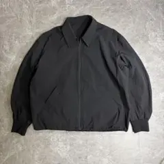 ファミマ　ナイロンブルゾン　　ブラック　ジップアップ