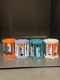 ダンボール戦機　イフリート　ハンター　フェンリル　ハカイオーゼット　ダイス