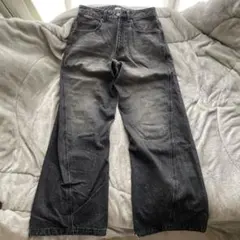 ブラック ワイドレッグ デニムパンツ