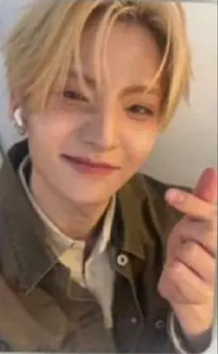 Item thumbnail for item 2c7e7191-dbb0-4f5d-9dc1-e306ebeb5e79