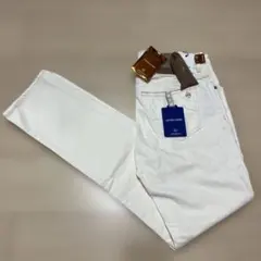 新品 JACOB COHËN 限定 BARD LTD 白デニム 32 タグ付 - メルカリ