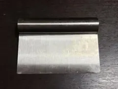 ステンレス製スケッパー　パン作りのサムネイル