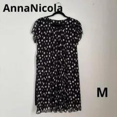 Anna Nicola 黒と白のドット柄 半袖ひざ丈ワンピース